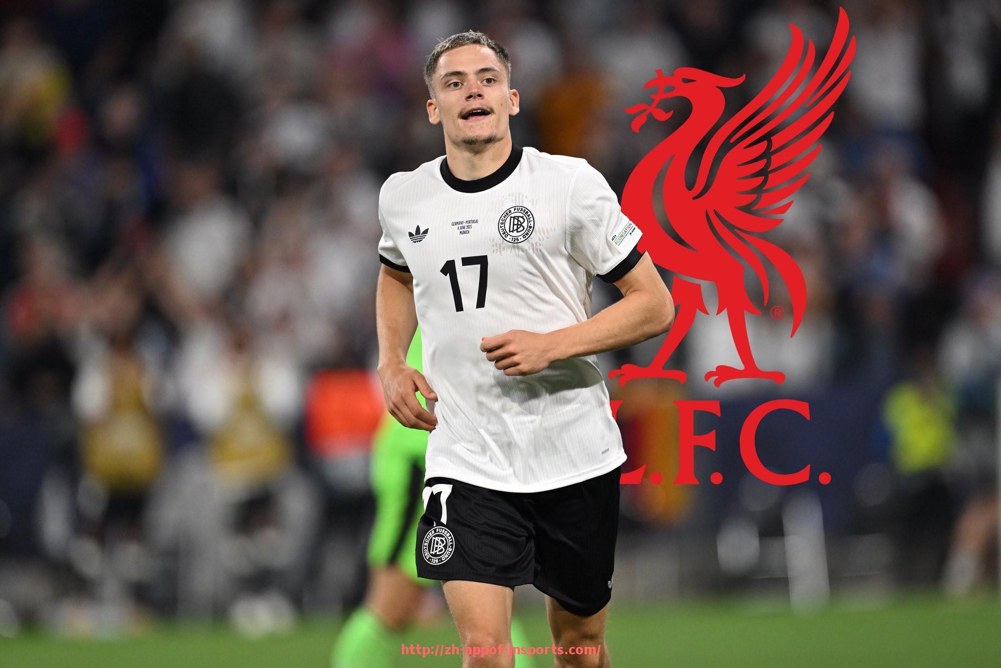 江南体育APP-英超球衣销售排行榜：哪家俱乐部最具市场号召力？